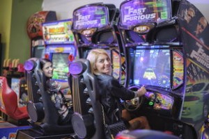 开yun官网-《Apex Legends》战队潜力股不断涌现，比赛充满变数，apex top战队